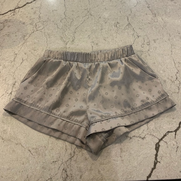 Dynamite Sleep Shorts - Picture 1 of 5